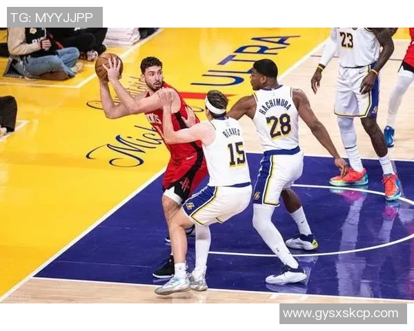 战术革新！新教练如何激活湖人？