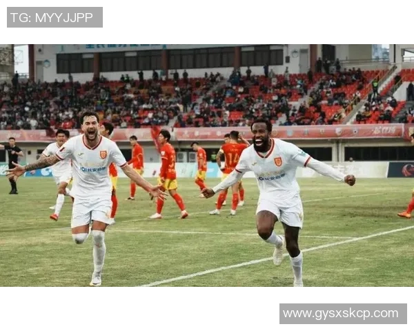 中超新赛季外援限制放宽引发广泛争议 球迷与专家意见分歧